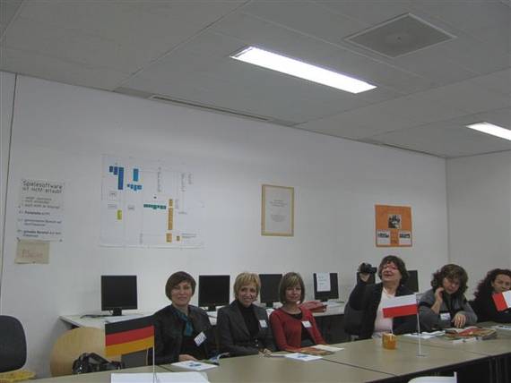 https://kwiatek.edu.pl/nieaktualna/CMS/2009_10/fotki/Berlin/Berlin+3.JPG