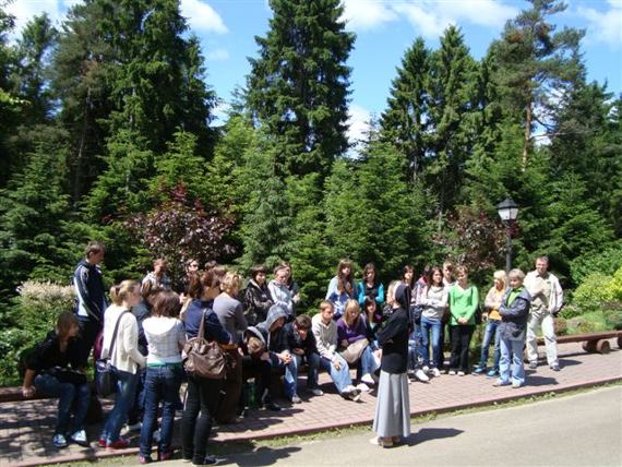 https://kwiatek.edu.pl/nieaktualna/CMS/2009_10/fotki/Komancza/KOMANCZA%20019.jpg