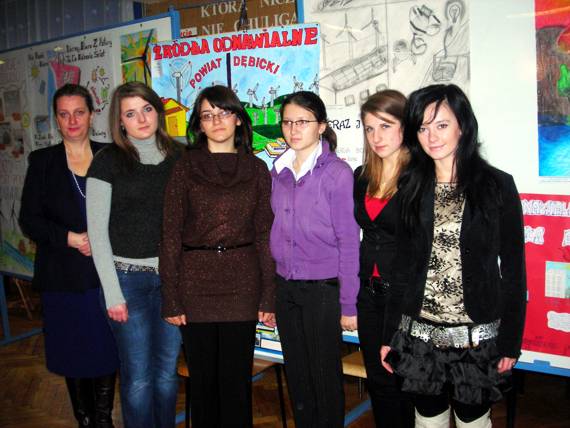 https://kwiatek.edu.pl/nieaktualna/CMS/2009_10/fotki/Konkurs_ekologiczny/DSCN4096.jpg