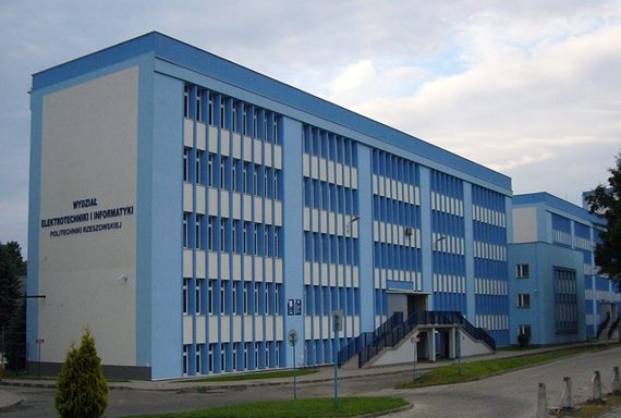 https://kwiatek.edu.pl/nieaktualna/CMS/2009_10/fotki/Politechnika/bud_b.jpg