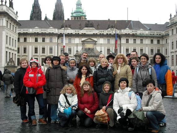 https://kwiatek.edu.pl/nieaktualna/CMS/2009_10/fotki/Praga/Praga1.jpg