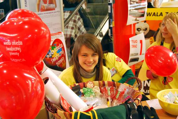 https://kwiatek.edu.pl/nieaktualna/CMS/2009_10/fotki/WOSP/DSC_0650.jpg