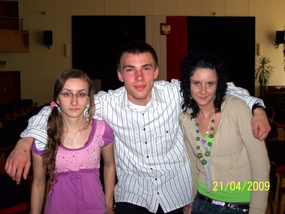 https://kwiatek.edu.pl/nieaktualna/CMS/_kronika/2008_09/fotki/Biblijny/100_0587_big.jpg