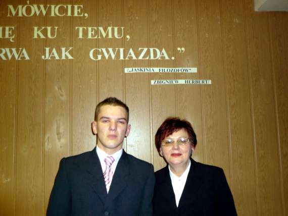 https://kwiatek.edu.pl/nieaktualna/CMS/_kronika/2008_09/fotki/Herbert/poczta9_big.jpg