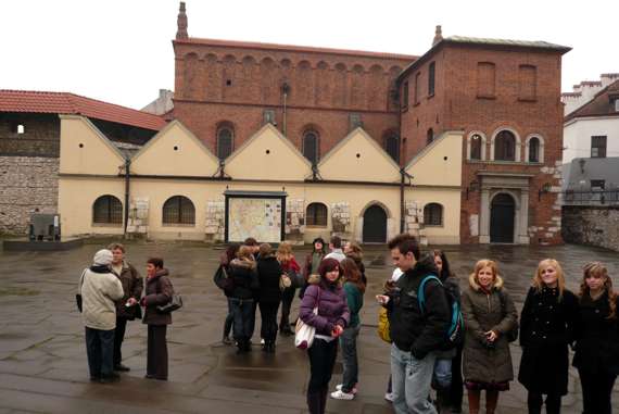 https://kwiatek.edu.pl/nieaktualna/CMS/_kronika/2008_09/fotki/Kazimierz/P1000422_big.jpg