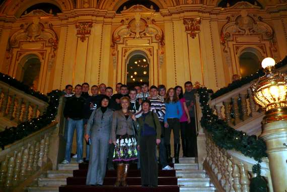 https://kwiatek.edu.pl/nieaktualna/CMS/_kronika/2008_09/fotki/Kazimierz/P1000455_big.jpg