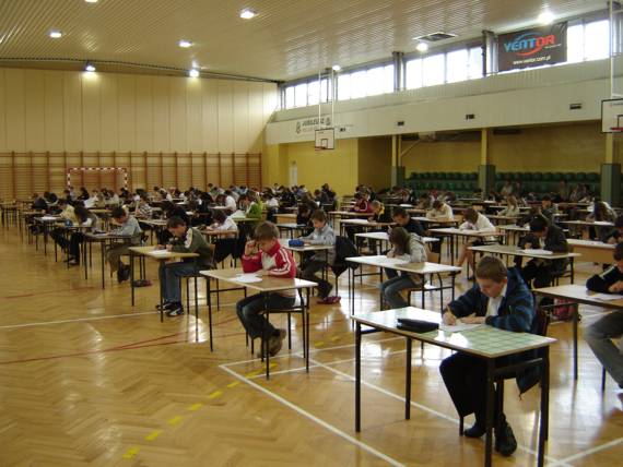 https://kwiatek.edu.pl/nieaktualna/CMS/_kronika/2008_09/fotki/Konkurs_TPZD/DSC09662.jpg