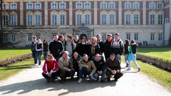 https://kwiatek.edu.pl/nieaktualna/CMS/_kronika/2008_09/fotki/Polec/Zdj_1_big.jpg