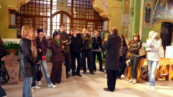 https://kwiatek.edu.pl/nieaktualna/CMS/_kronika/2008_09/fotki/Polec/Zdj_3_big.jpg