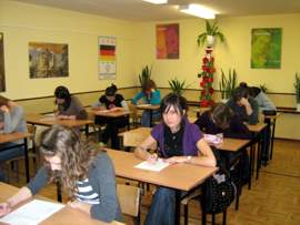 Zesp� Szk� Kwiatkowski