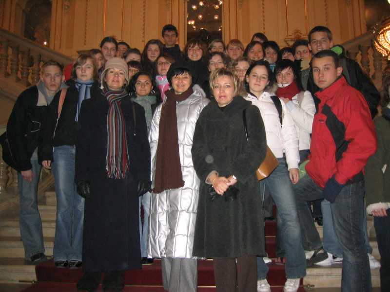 https://kwiatek.edu.pl/nieaktualna/CMS/_kronika/socrates/fotki/socr1/145_4559.jpg