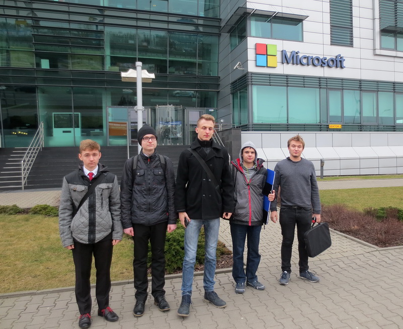 Szkolne Koło Naukowe „TechnoZONE” znów wygrywa ze studentami!