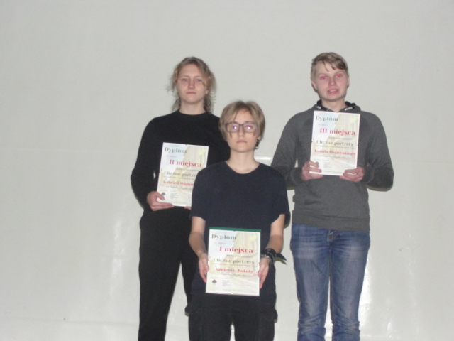 Podium dla uczniów z Kwiatka w konkursie historycznym Podium dla uczniów z Kwiatka w konkursie historycznym