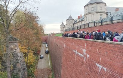 Maturzyści pielgrzymowali na Jasną Górę.
