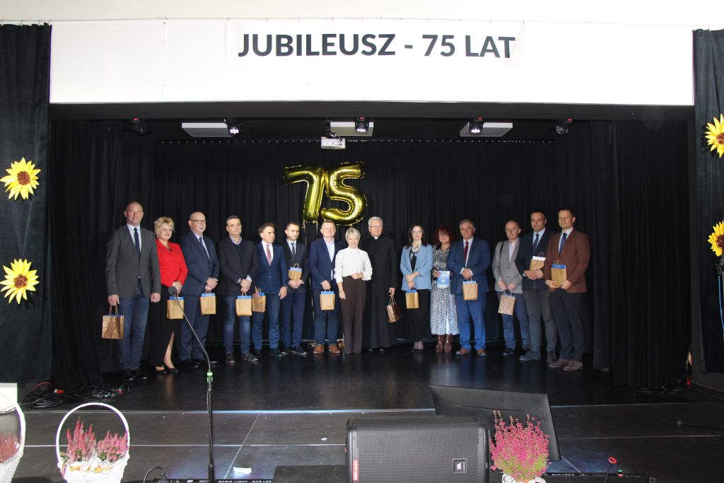 świętowaliśmy 75 lecie szkoły