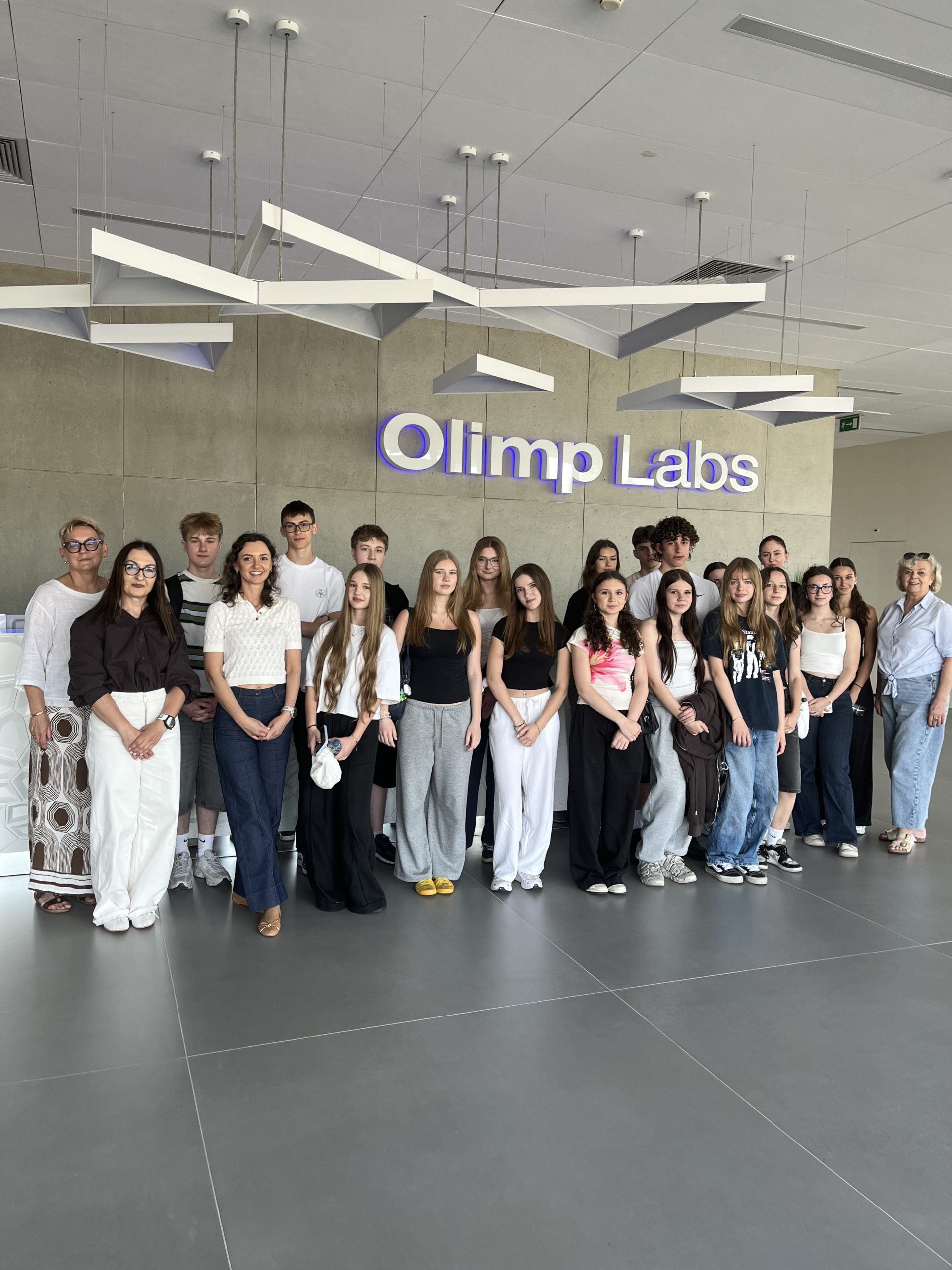 Wycieczka edukacyjna do firmy Olimp Labs